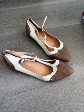 Genuine leather Two-Tone Brown and Cream Women's T-Strap Flats